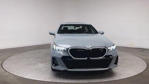 2026 BMW i5 xDrive40