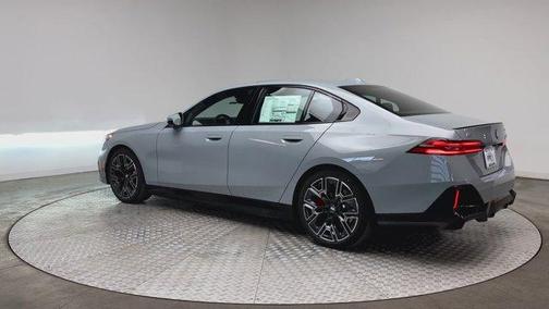 2026 BMW i5 xDrive40