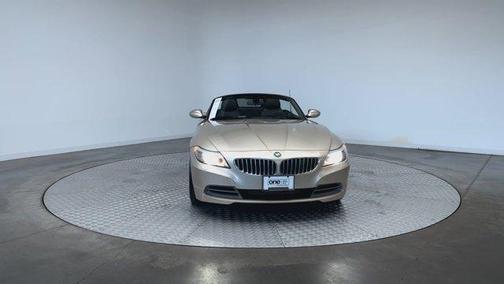 Orion Silver Metallic 2009 BMW Z4 sDrive35i