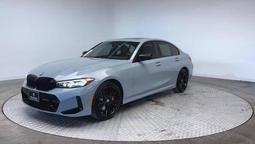 2023 BMW 330 i xDrive