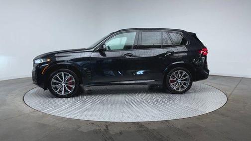 Black Sapphire Metallic 2026 BMW X5 xDrive40i