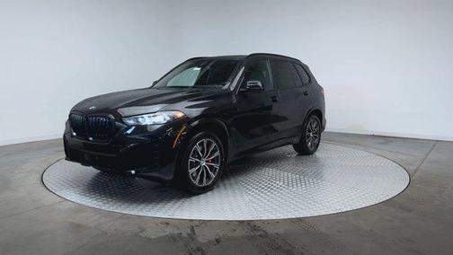 Black Sapphire Metallic 2026 BMW X5 xDrive40i