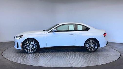 2023 BMW 230 i xDrive