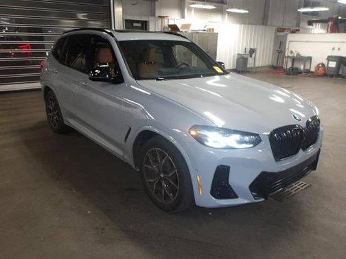 2024 BMW X3 M40i