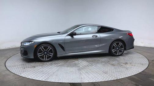 2025 BMW M850 i xDrive