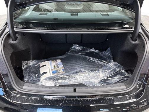 2026 BMW 330 I XDrive NA