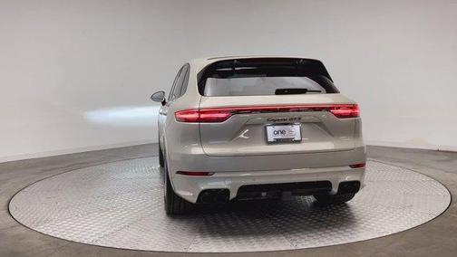 2021 Porsche Cayenne GTS