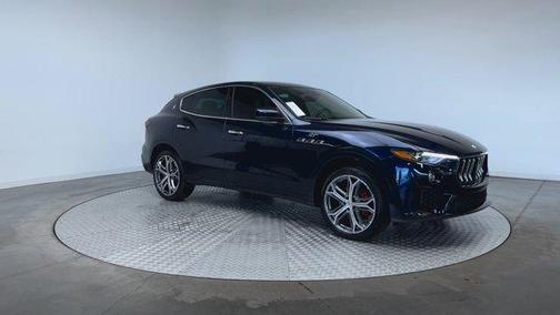 Blu 2022 Maserati Levante GT