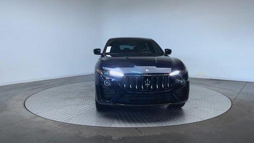 Blu 2022 Maserati Levante GT