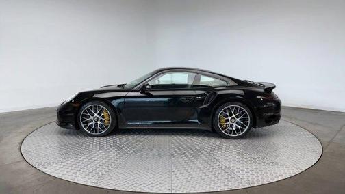 2015 Porsche 911 Turbo S