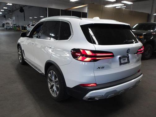 2025 BMW X5 PHEV xDrive50e