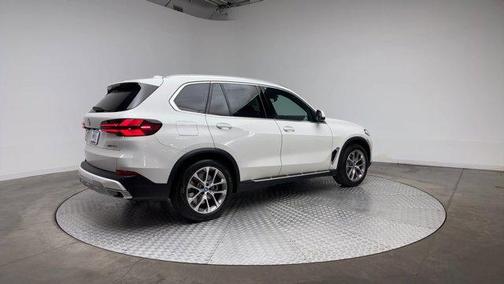 2025 BMW X5 PHEV xDrive50e