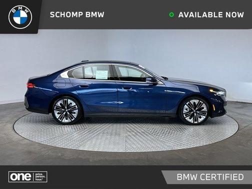 2025 BMW 530 i xDrive