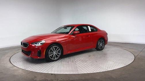 2024 BMW 230 i xDrive