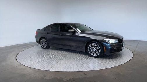 2019 BMW 530 i xDrive