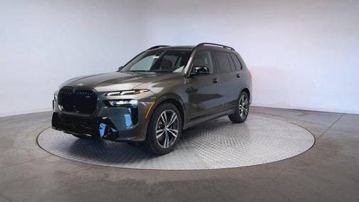 2026 BMW X7 M60i