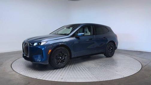 2026 BMW iX xDrive45
