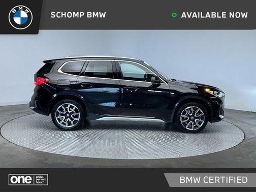 Black Sapphire Metallic 2025 BMW X1 xDrive28i