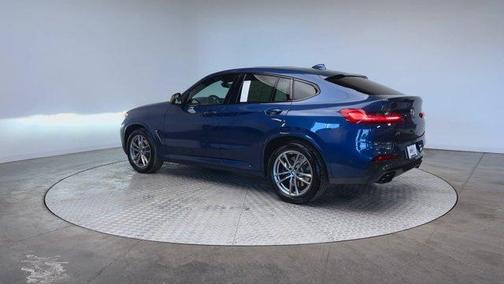 2021 BMW X4 M40i