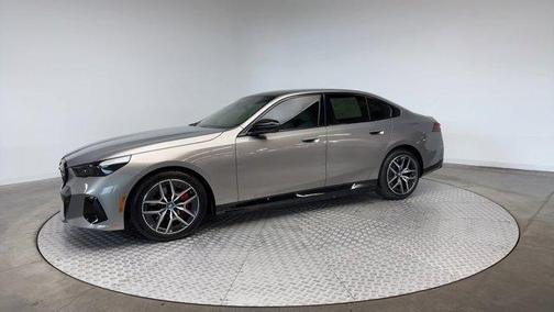 2024 BMW i5 M60