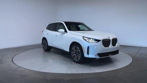 Mineral White Metallic 2026 BMW X3 30 xDrive