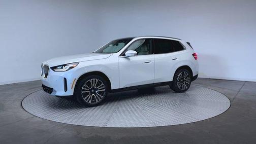 Mineral White Metallic 2026 BMW X3 30 xDrive