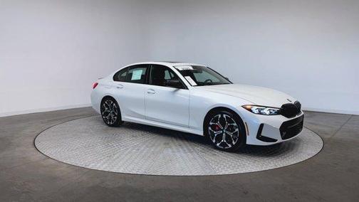 2025 BMW 330 i xDrive