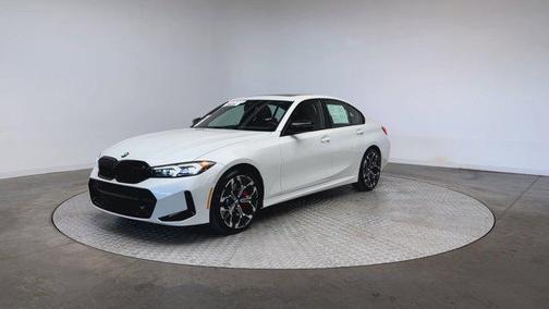 2025 BMW 330 i xDrive