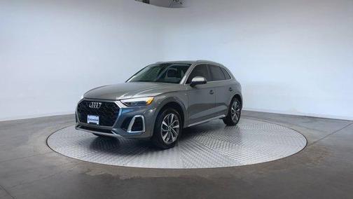 2023 Audi Q5 45 S line Premium Plus