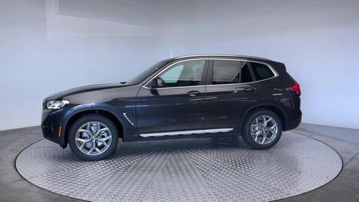 Dark Graphite Metallic 2024 BMW X3 xDrive30i