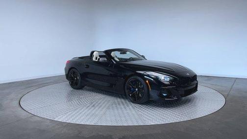 Black Sapphire Metallic 2026 BMW Z4 M40i