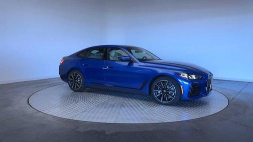 Portimao Blue Metallic 2026 BMW i4 Gran Coupe xDrive40
