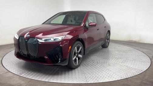 Aventurin Red Metallic 2024 BMW iX xDrive50