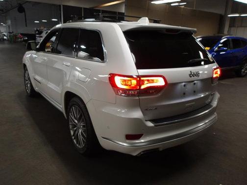 2017 Jeep Grand Cherokee Summit