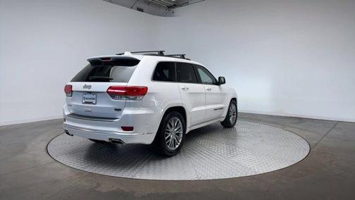 2017 Jeep Grand Cherokee Summit