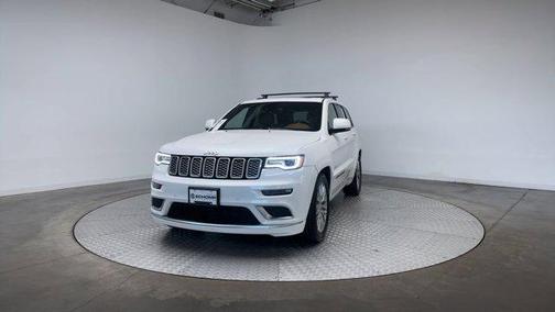2017 Jeep Grand Cherokee Summit