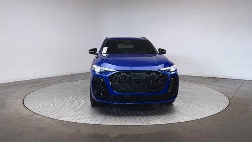 Ultra Blue Metallic 2025 Audi SQ5 3.0T quattro Premium