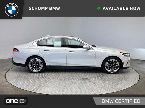 2025 BMW 530 i xDrive