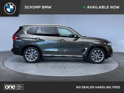 Manhattan Green Metallic 2026 BMW X5 xDrive40i