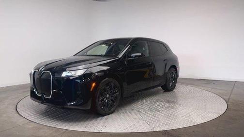 2026 BMW iX xDrive60