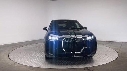 2026 BMW iX xDrive60