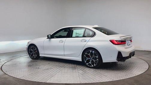 2026 BMW 330 I XDrive NA