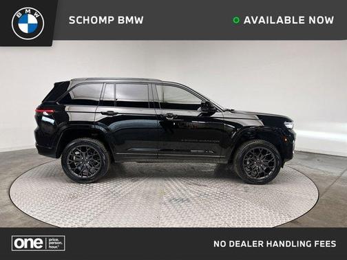Diamond Black 2024 Jeep Grand Cherokee Summit SUV