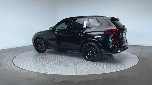 Black Sapphire Metallic 2024 BMW X5 xDrive40i