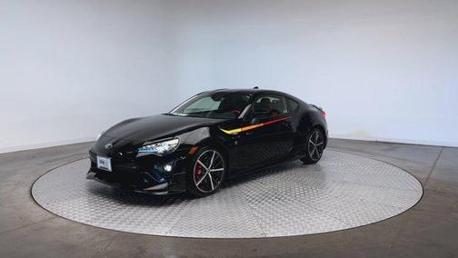Raven Black 2019 Toyota 86 TRD SE