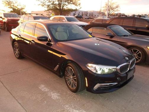 Imperial Blue Metallic 2018 BMW 530e xDrive iPerformance
