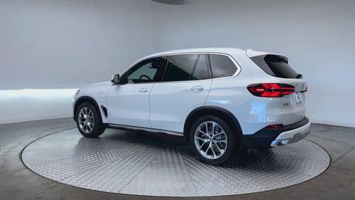 2026 BMW X5 PHEV xDrive50e