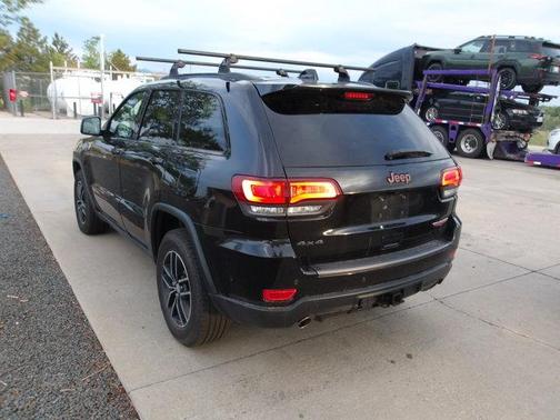 Diamond Black 2018 Jeep Grand Cherokee Trailhawk