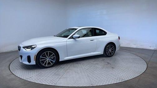 2024 BMW 230 i xDrive