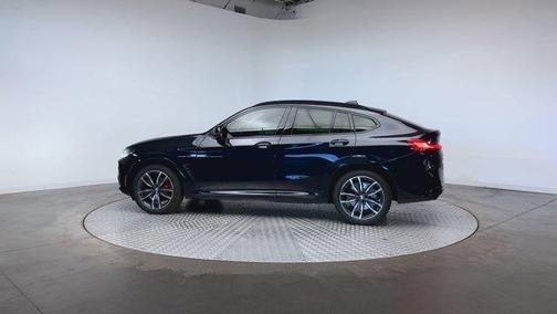 2022 BMW X4 M40i